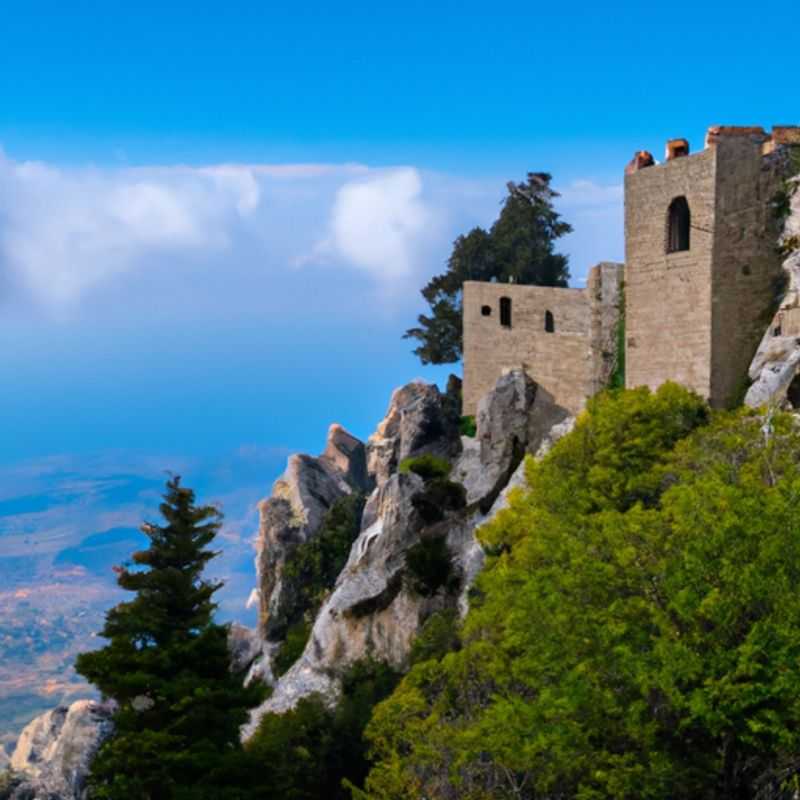 Kyrenia Harbour: A Fall Foliage Adventure in Northern Cyprus